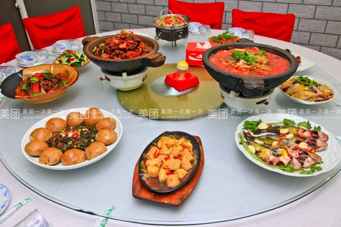 郑亚旗-雅舍VS乡村小馆：豪华与自然的碰撞