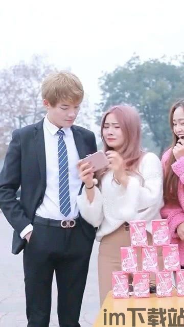 莱西的衣橱恐怖游戏 